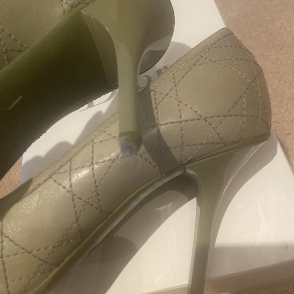 Authentic christian dior green stiletto pointy pump shoe silver buckle size 38 - Picture 3 of 12